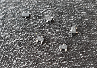 megntek麦歌恩微电子MT8252智能水表霍尔元件开关